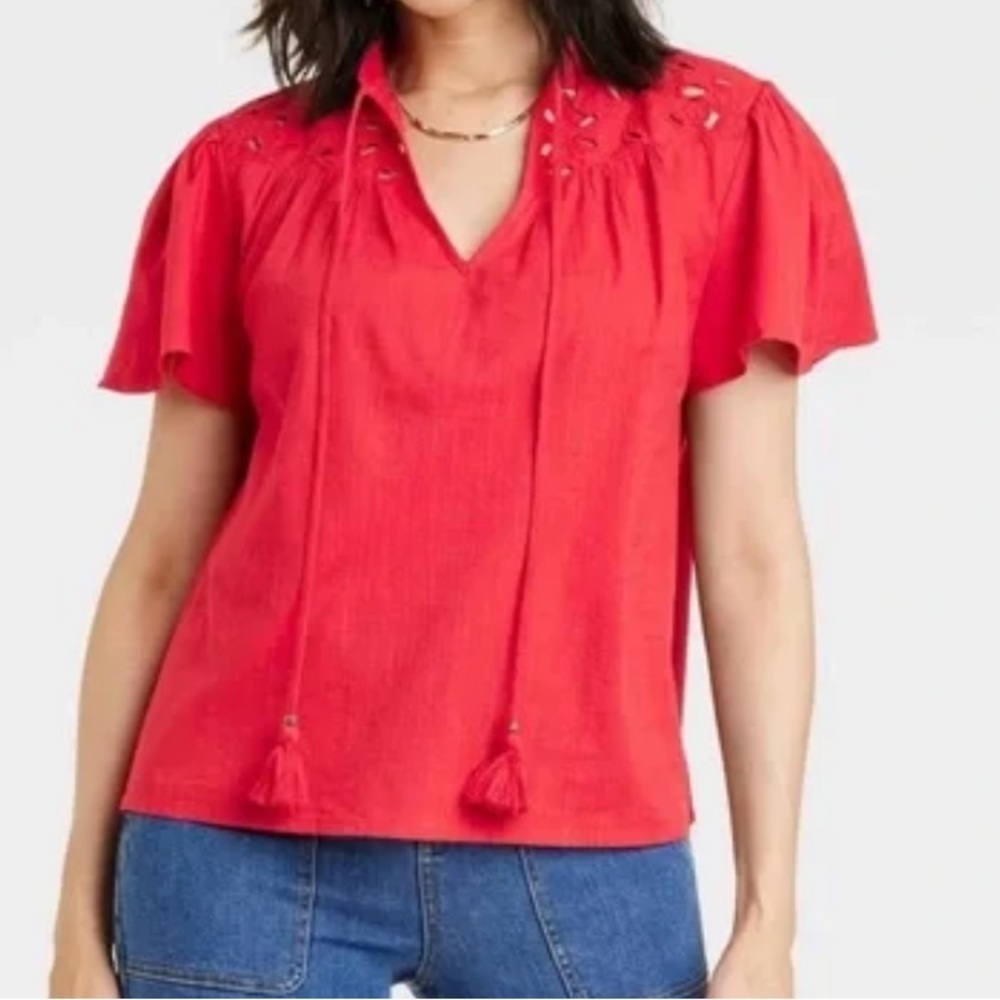Knox Rose Women's Small Short Sleeve V-Neck Woven Eyelet Top NWT/NEW